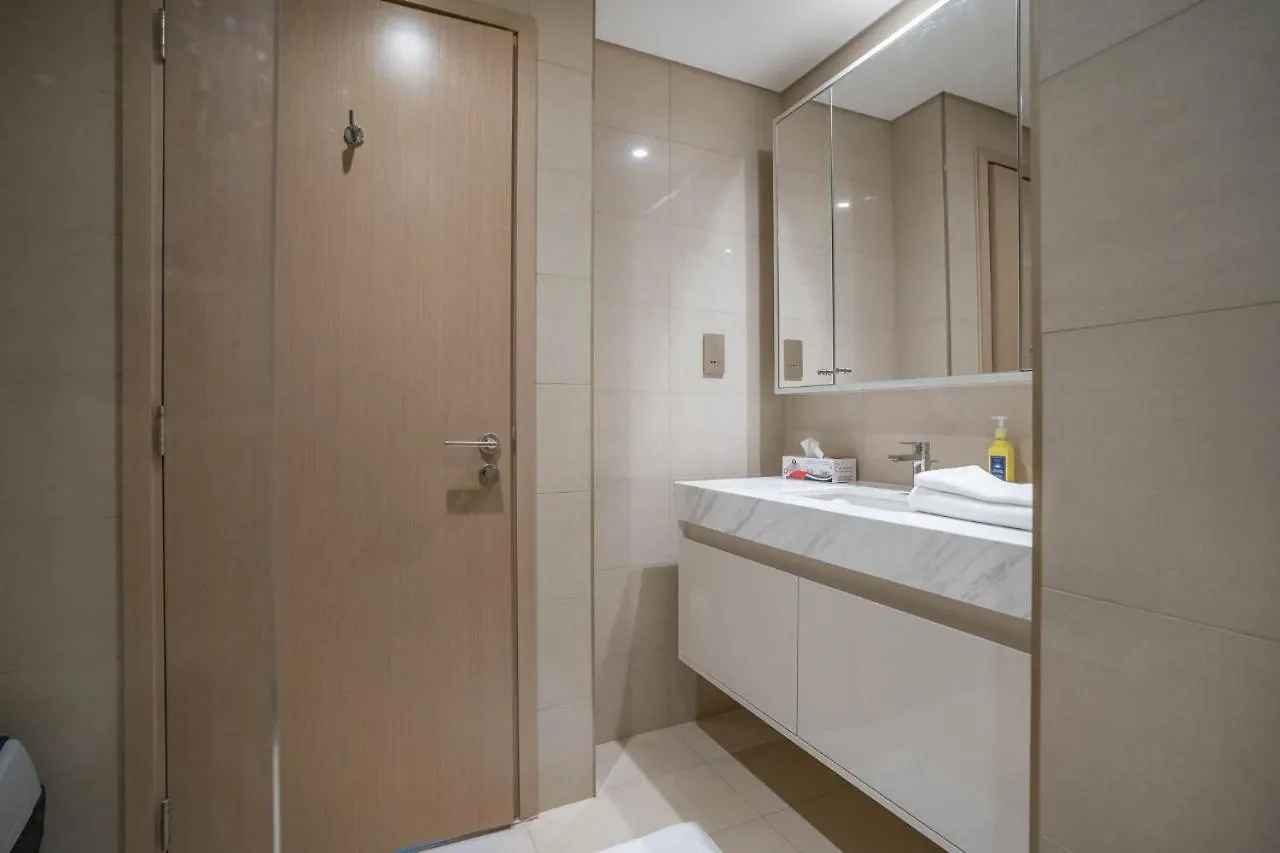 Burj Royale Downtown Apartment Dubai