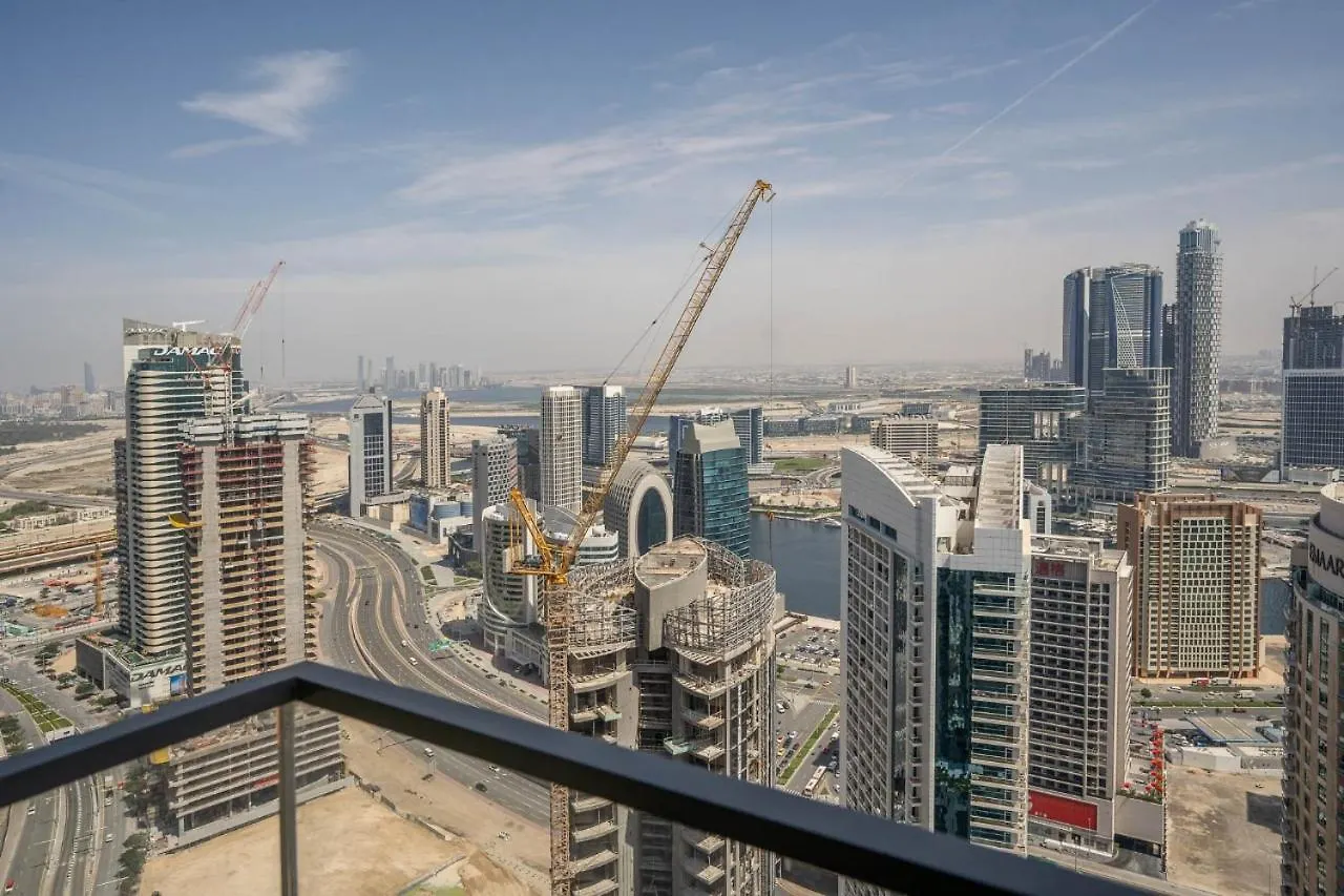 Burj Royale Downtown Apartment Dubai